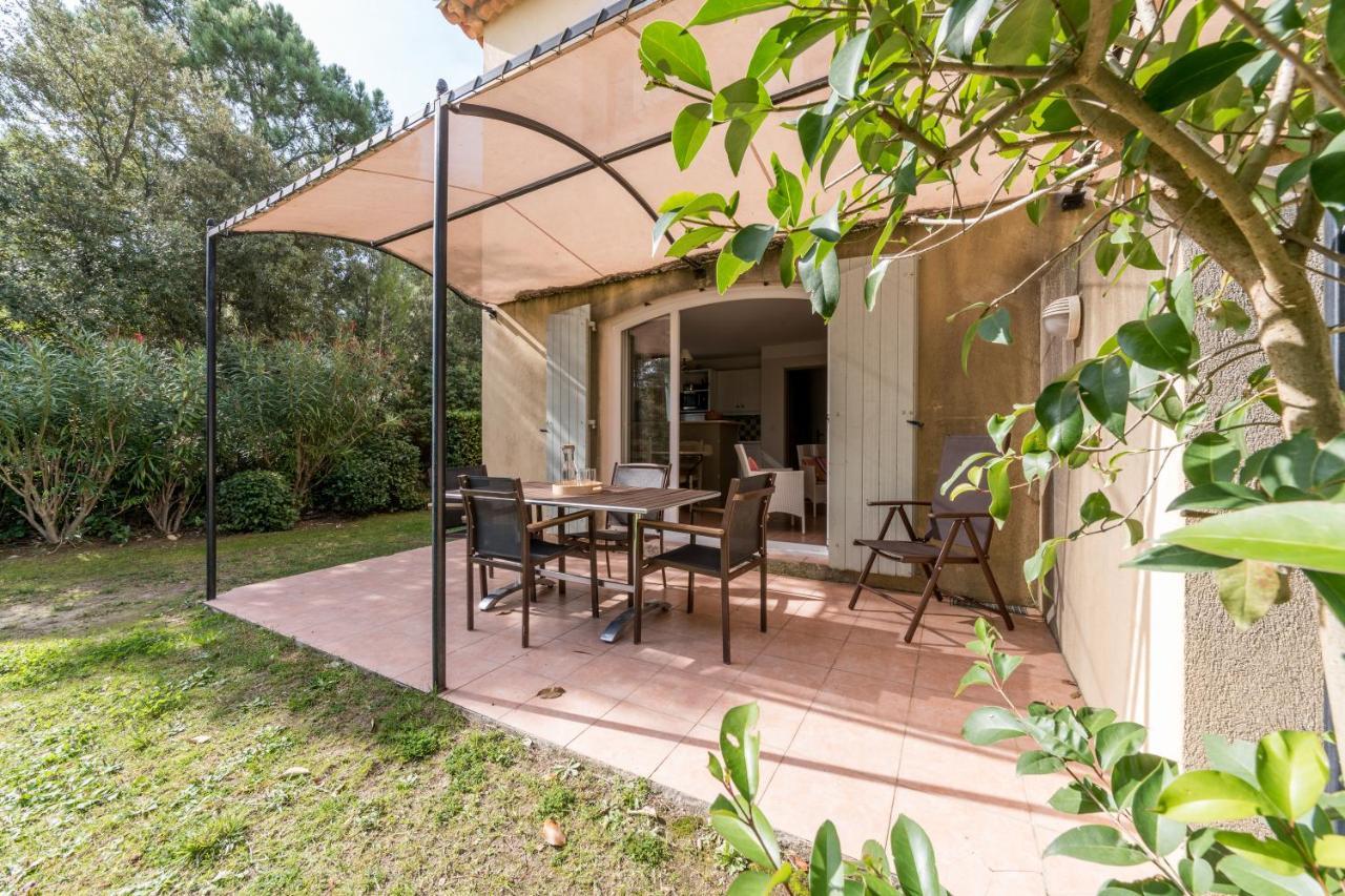 Village Pierre & Vacances Pont Royal En Provence มัลล์มอร์ ภายนอก รูปภาพ