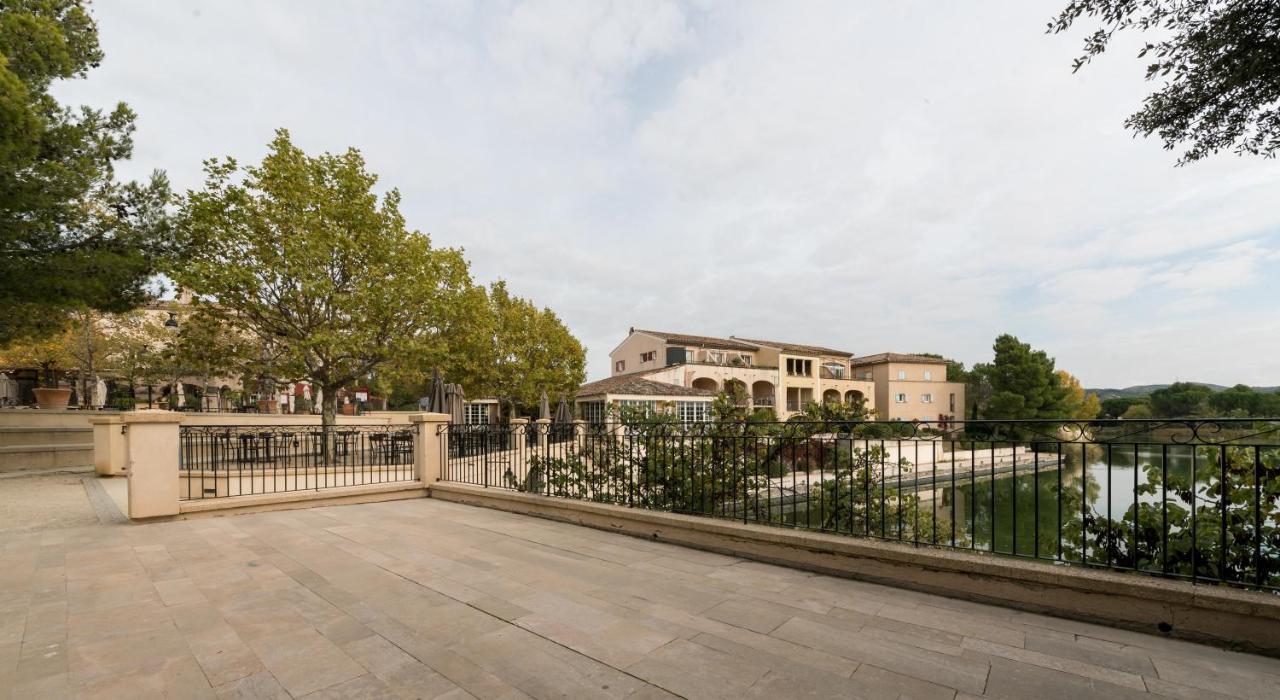 Village Pierre & Vacances Pont Royal En Provence มัลล์มอร์ ภายนอก รูปภาพ