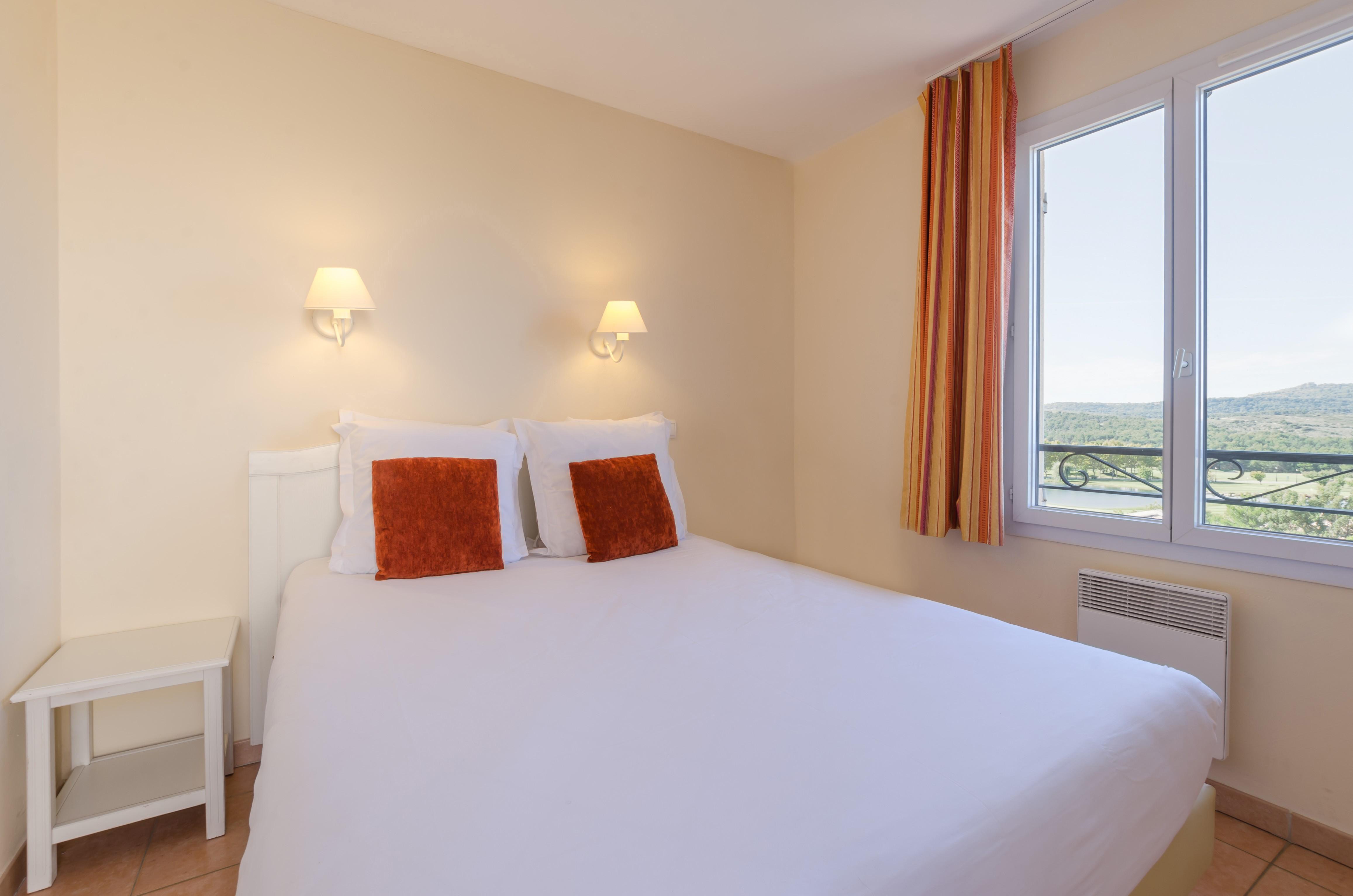 Village Pierre & Vacances Pont Royal En Provence มัลล์มอร์ ภายนอก รูปภาพ
