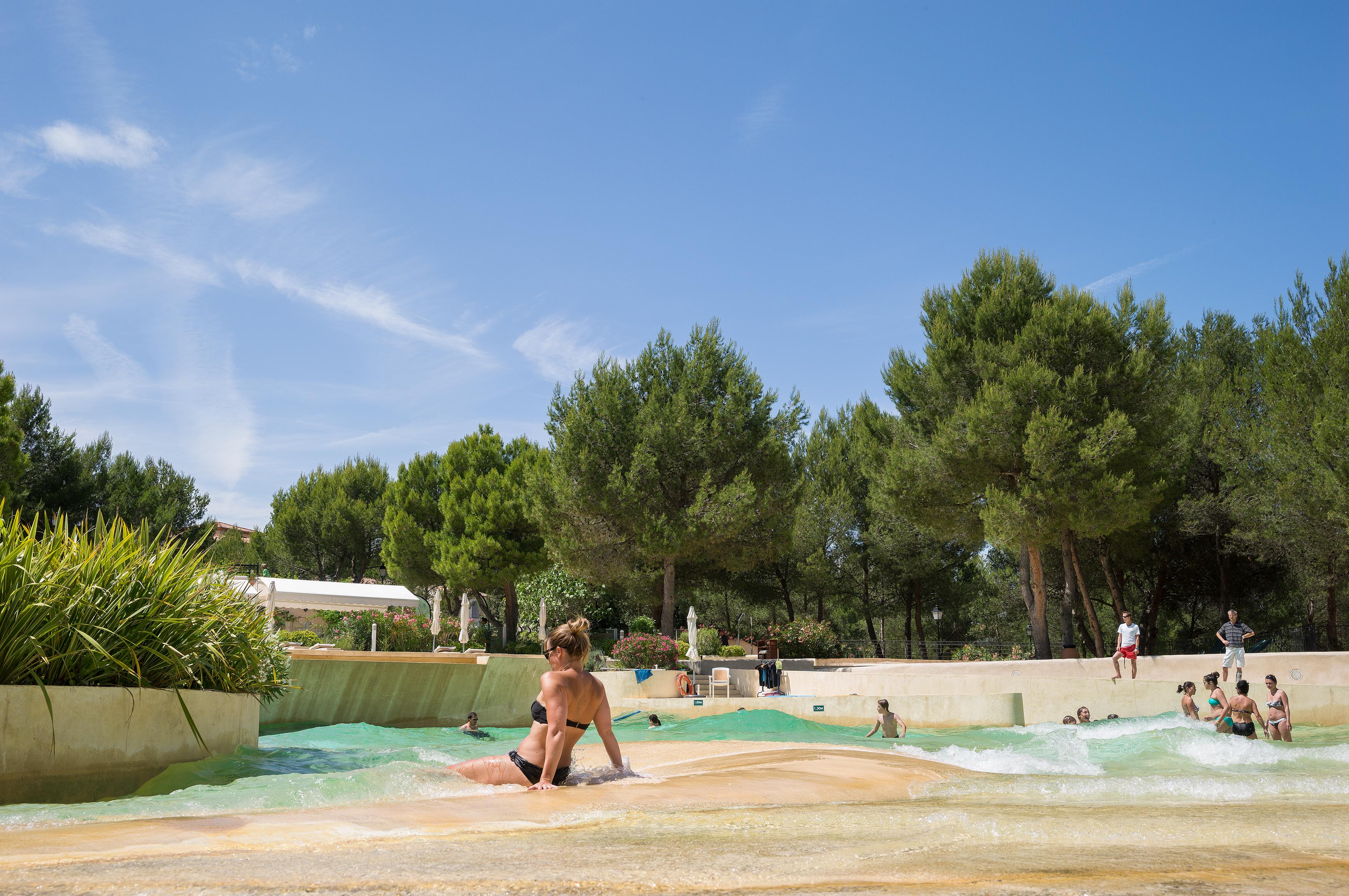 Village Pierre & Vacances Pont Royal En Provence มัลล์มอร์ ภายนอก รูปภาพ