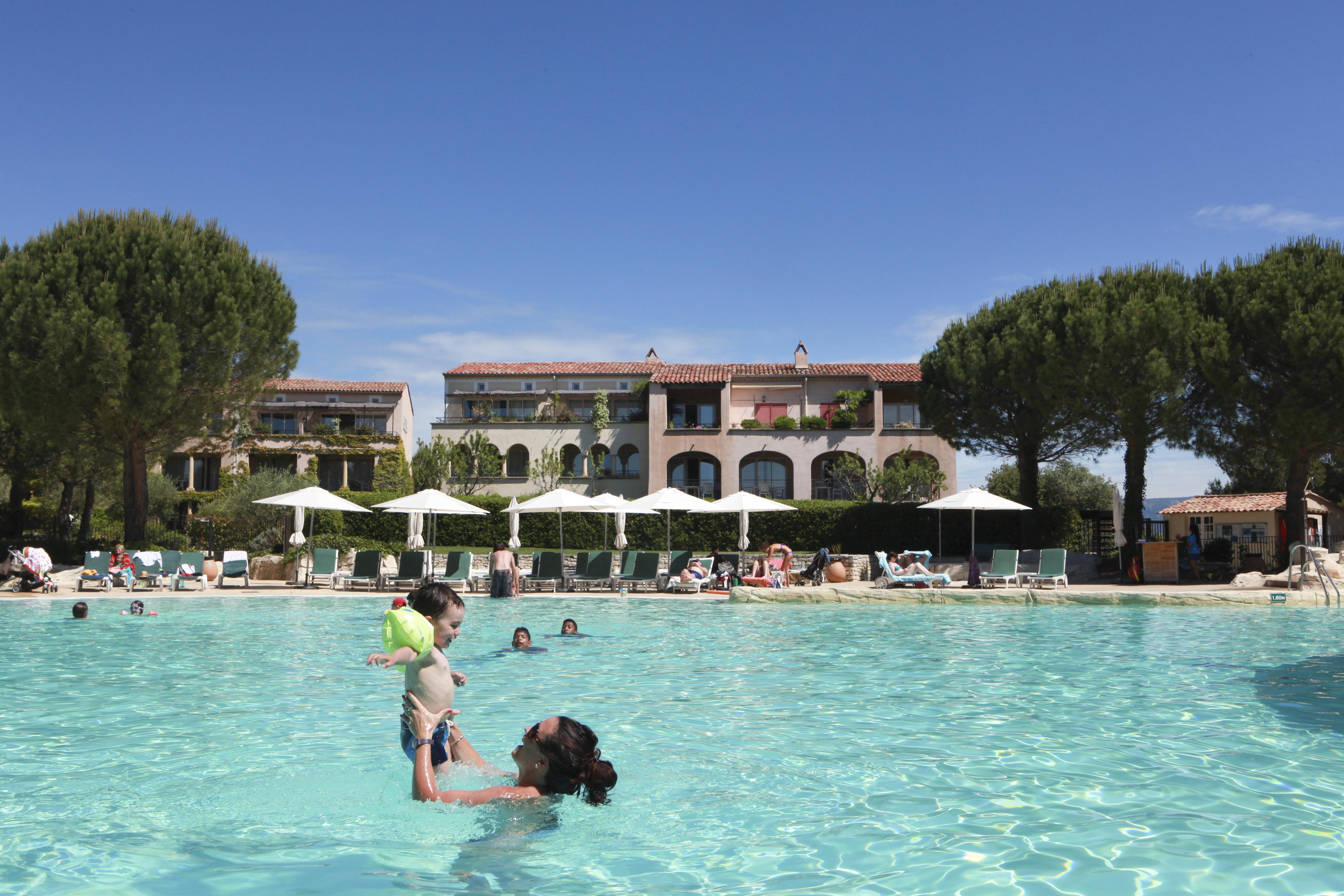 Village Pierre & Vacances Pont Royal En Provence มัลล์มอร์ ภายนอก รูปภาพ